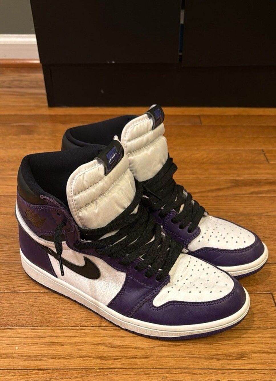 Air Jordan 1 Retro High OG Court Purple 555088-500 Size 10 Men’s